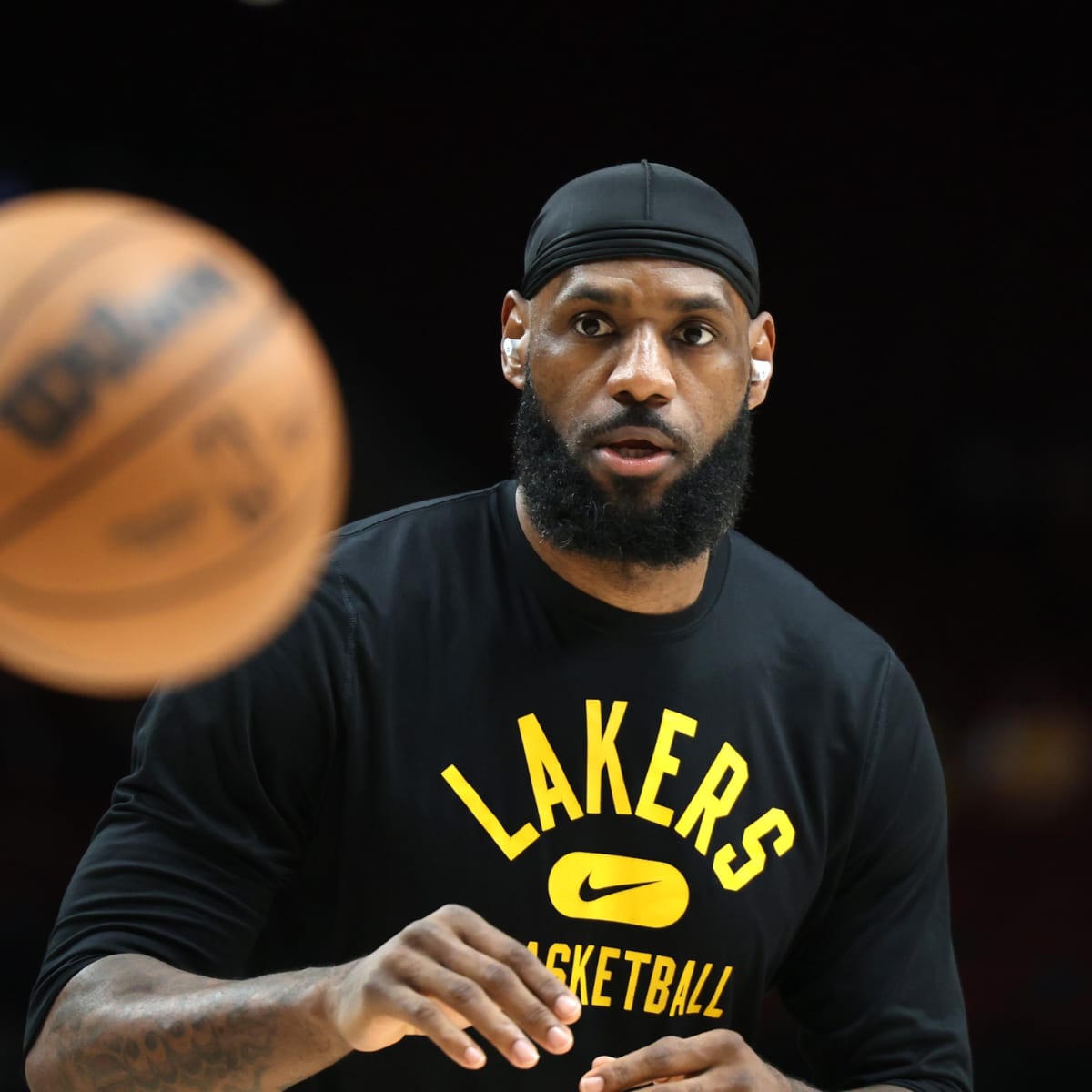 Lakers News: Former LA Forward Claims LeBron James Downplays Actual Height,  Weight - All Lakers