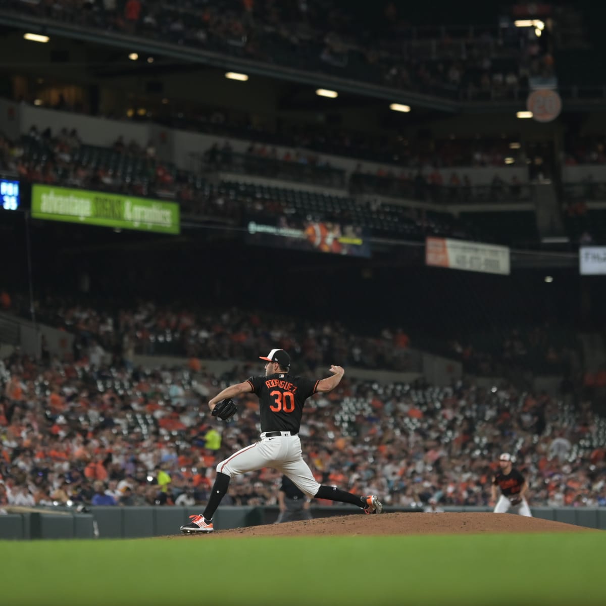 Orioles broadcaster Kevin Brown delivers awesome call after team clinches  AL East: 'Go crazy, Baltimore. You are the champions of the American League  East.