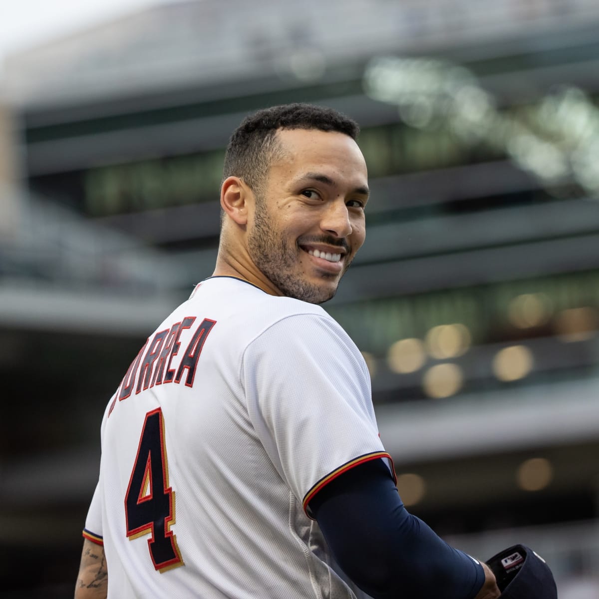 Report: Twins will make Carlos Correa 'richest offer in team history' -  Sports Illustrated Minnesota Sports, News, Analysis, and More