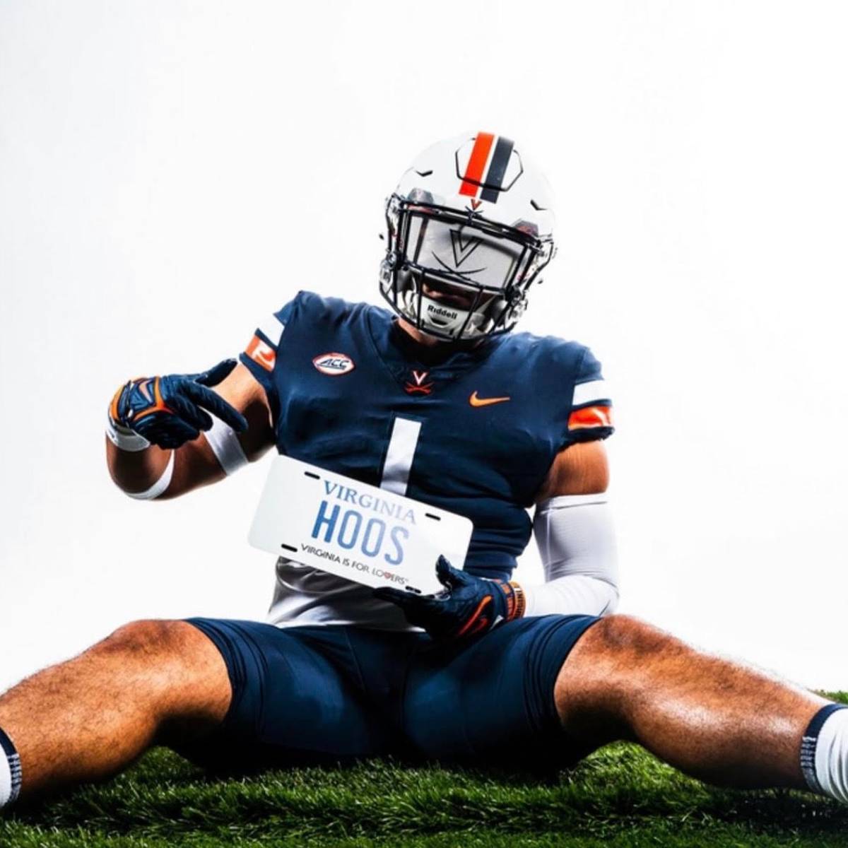 UVA Football Lands Commitment From Three-Star In-State Defensive Lineman -  Sports Illustrated Virginia Cavaliers News, Analysis and More