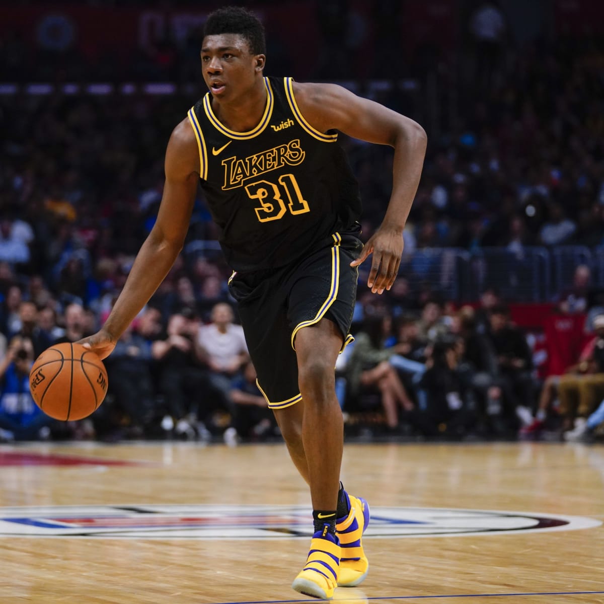 Thomas Bryant NBA free agency 2022: Los Angeles Lakers agree to 1-year deal  for likely starter