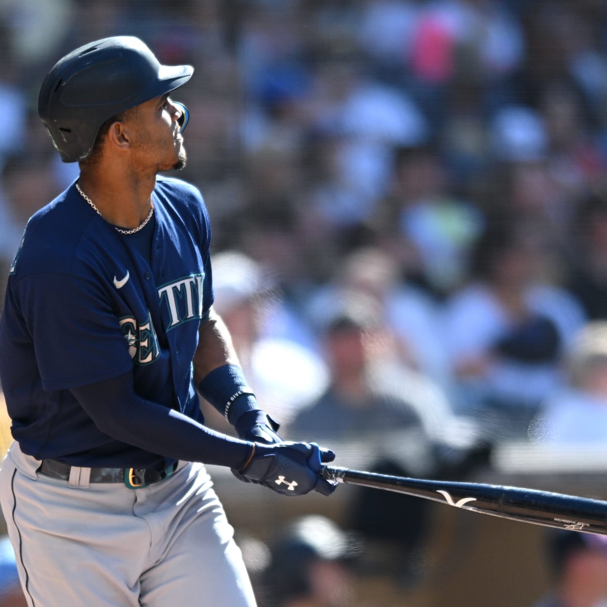 Julio Rodríguez is incredibly special — and in ways the Mariners