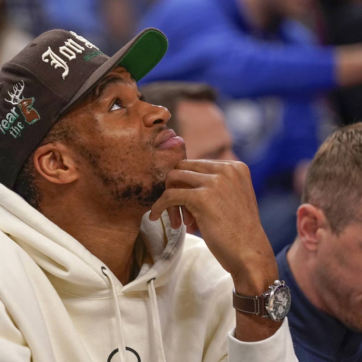 Giannis Antetokounmpo Tweets Viral 