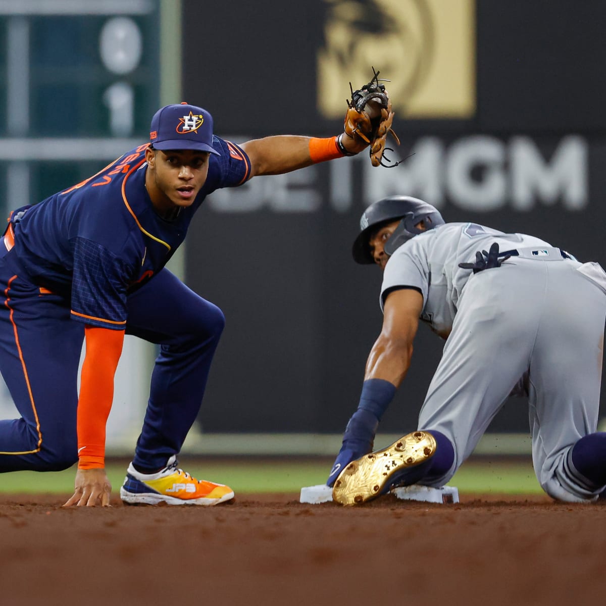 Houston Astros' Jeremy Peña isn't Competing for Rookie of the Year, And  That's a Good Thing - Sports Illustrated Inside The Astros