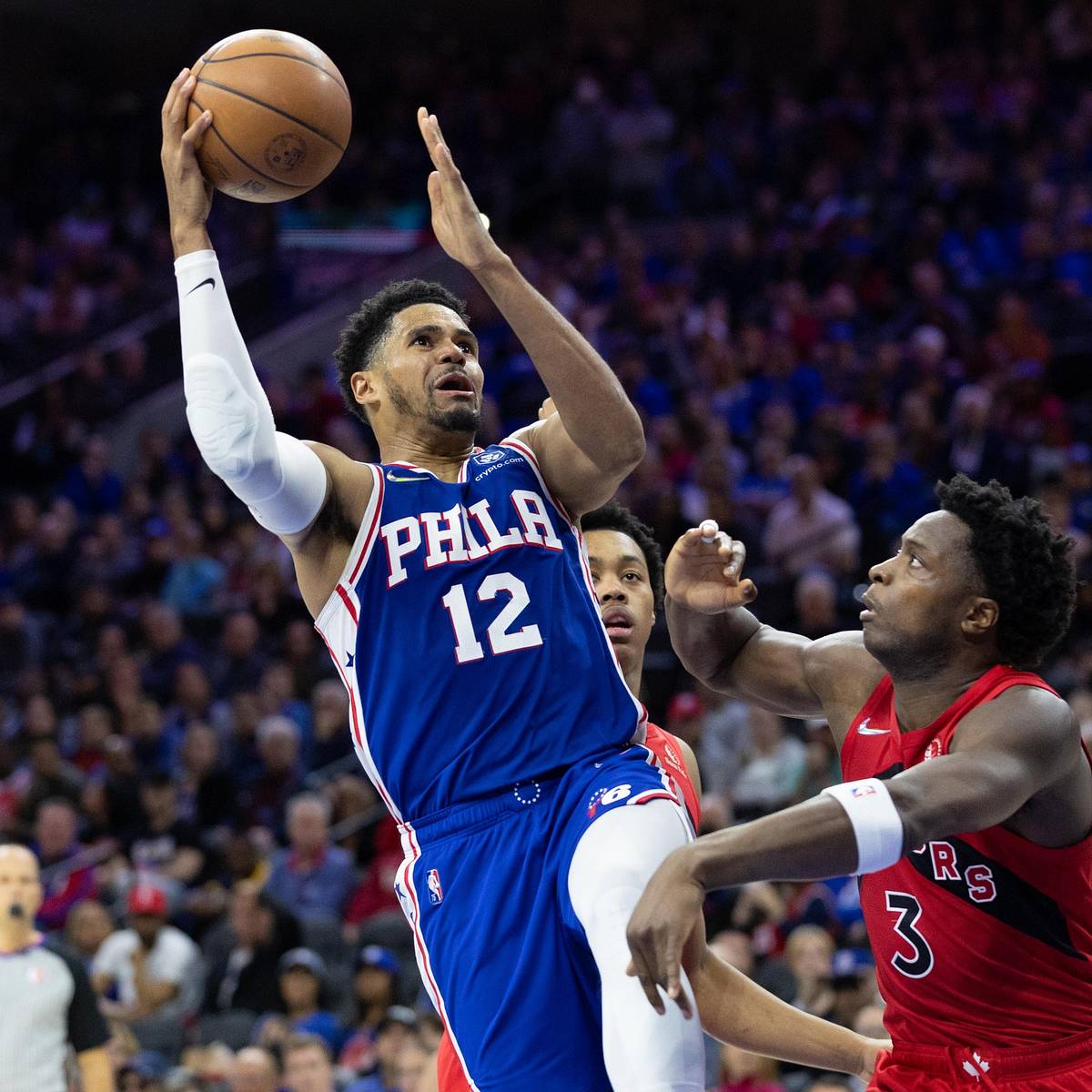 Could Philadelphia 76ers Call San Antonio Spurs for Tobias Harris Trade? -  Sports Illustrated Inside The Spurs, Analysis and More