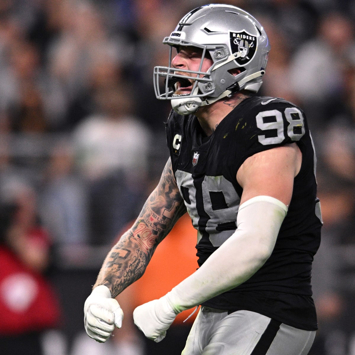Raiders' Maxx Crosby looks another standout year at training camp - Sports