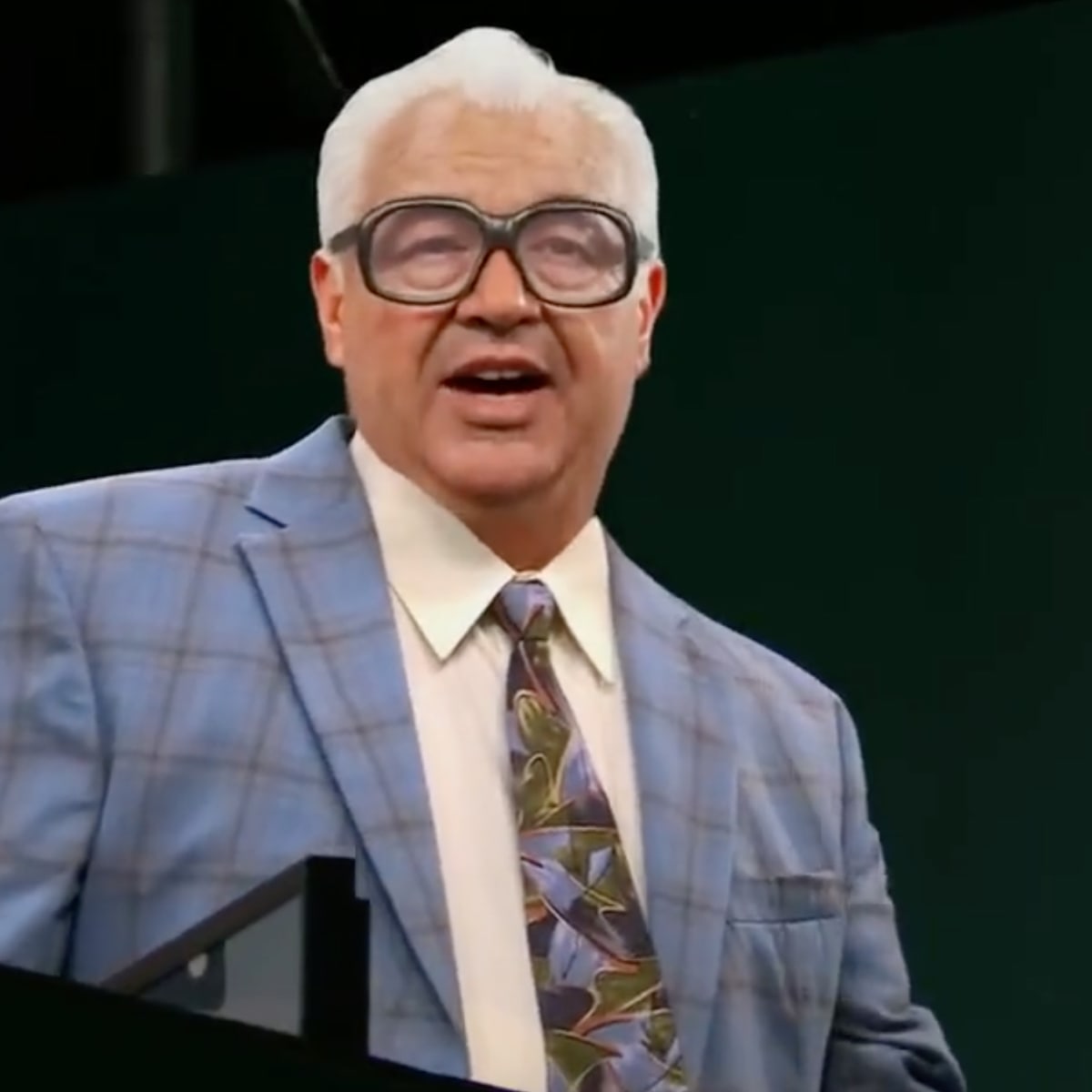 7 things we learned from a new Harry Caray book that tries to separate fact  from legend