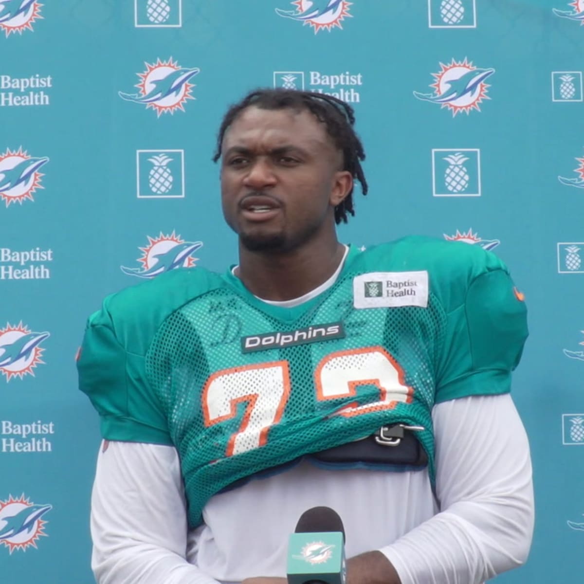 Dolphins' Austin Jackson confident he can handle right tackle duties