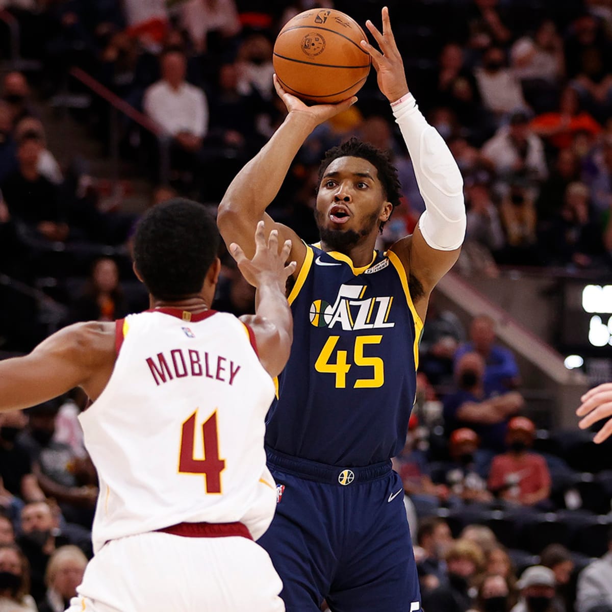 Fadeaway World - Donovan Mitchell's addition to the Cavs