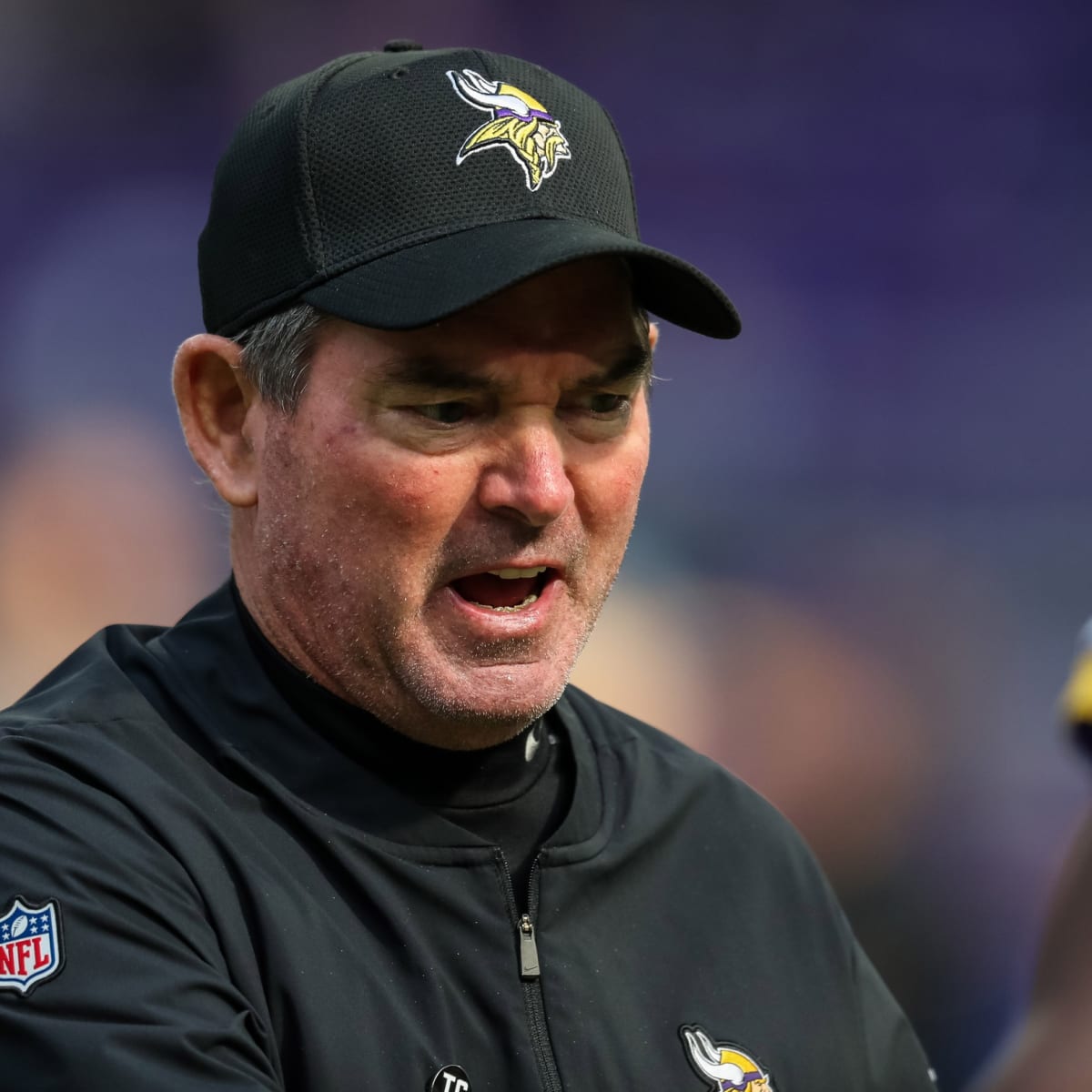 Report: Mike Zimmer could become Deion Sanders' defensive