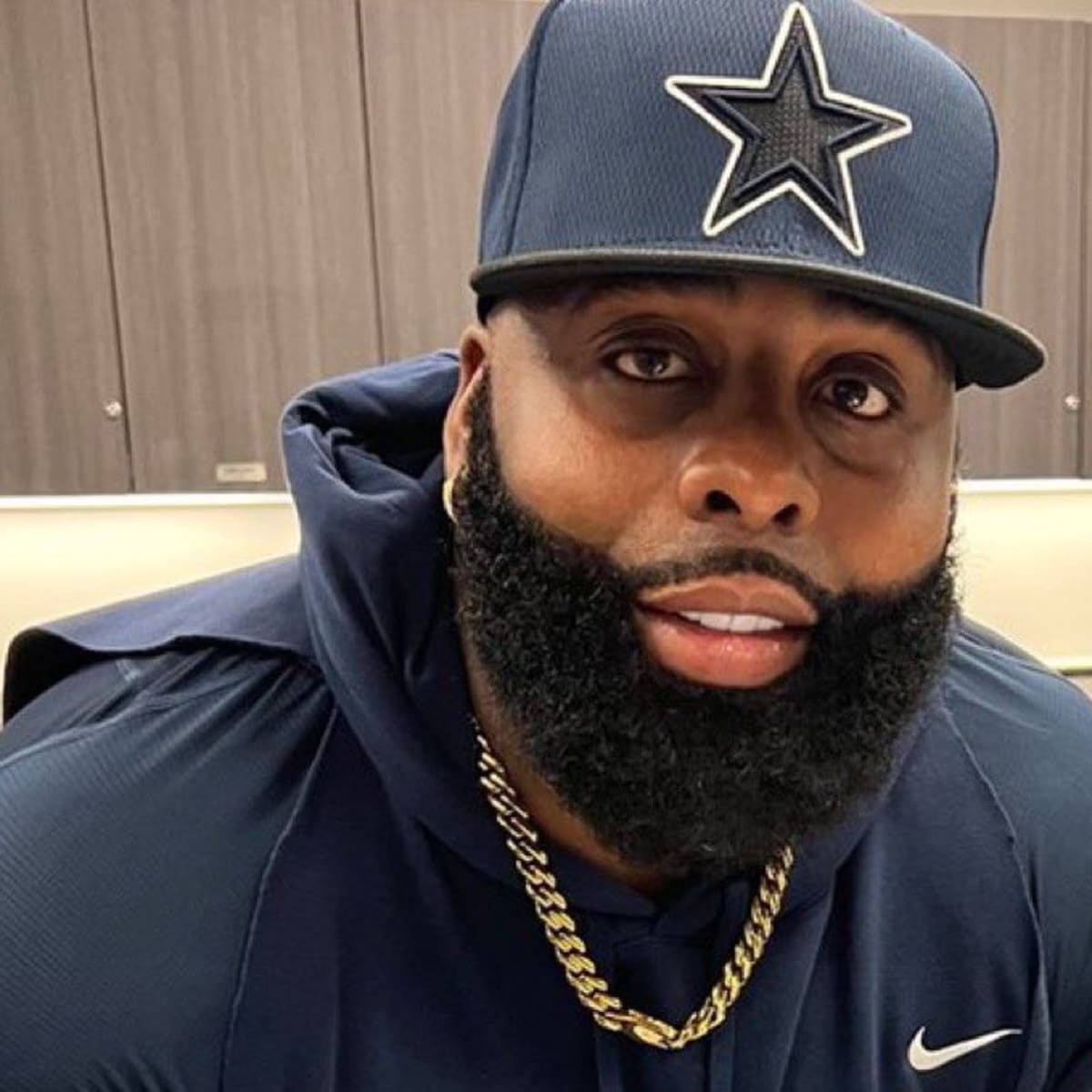 Dallas 'Arrogance': Inside Practice with New Cowboys OT Jason Peters, New  Jersey Numbers & Injury Update - FanNation Dallas Cowboys News, Analysis  and More