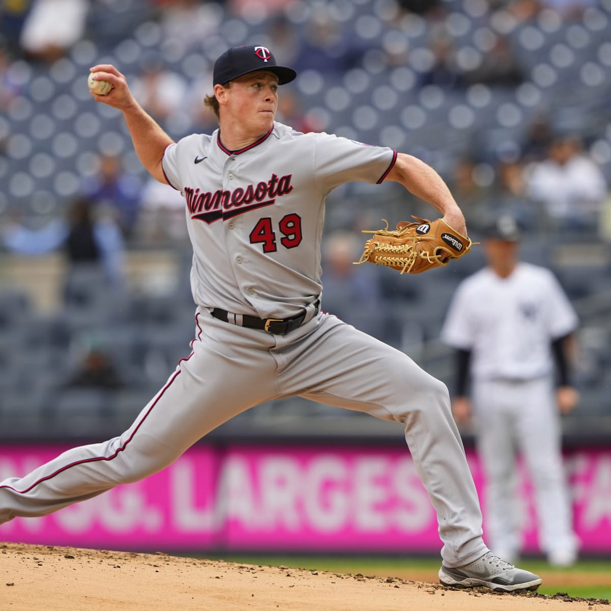 Twins unravel late, Yankees spoil Louie Varland's debut - Sports