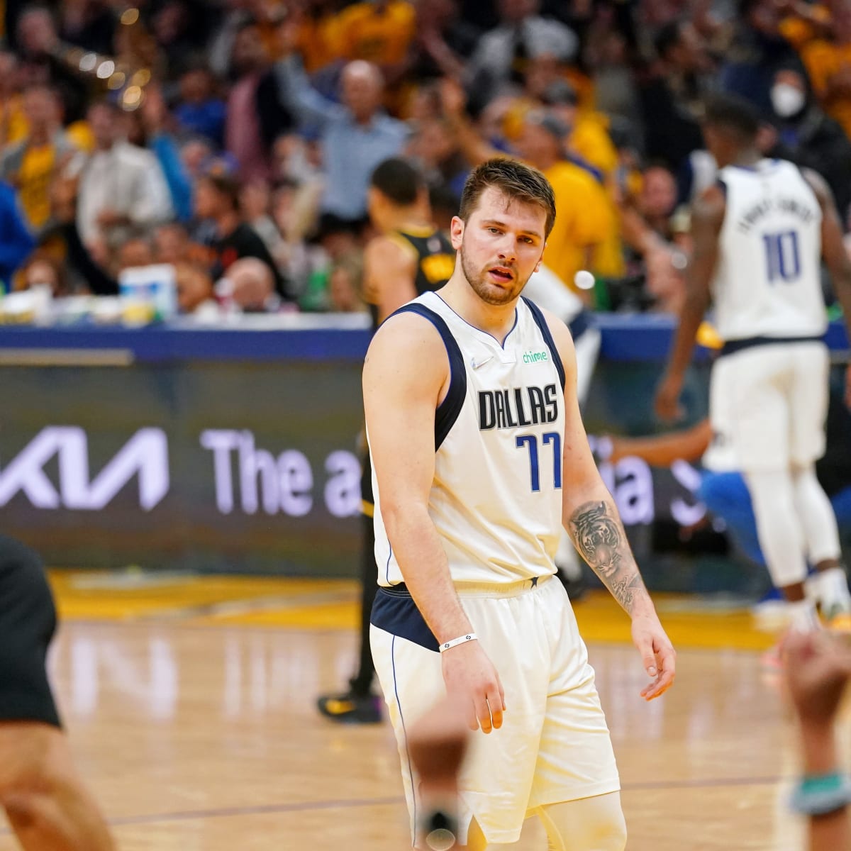 Mavs star Luka Doncic in a fierce legal battle … with his mom