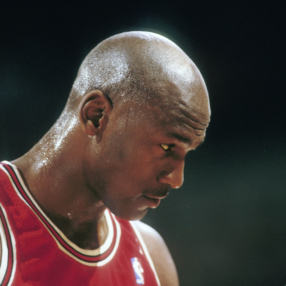 What if Michael Jordan played his entire career as a Small Forward
