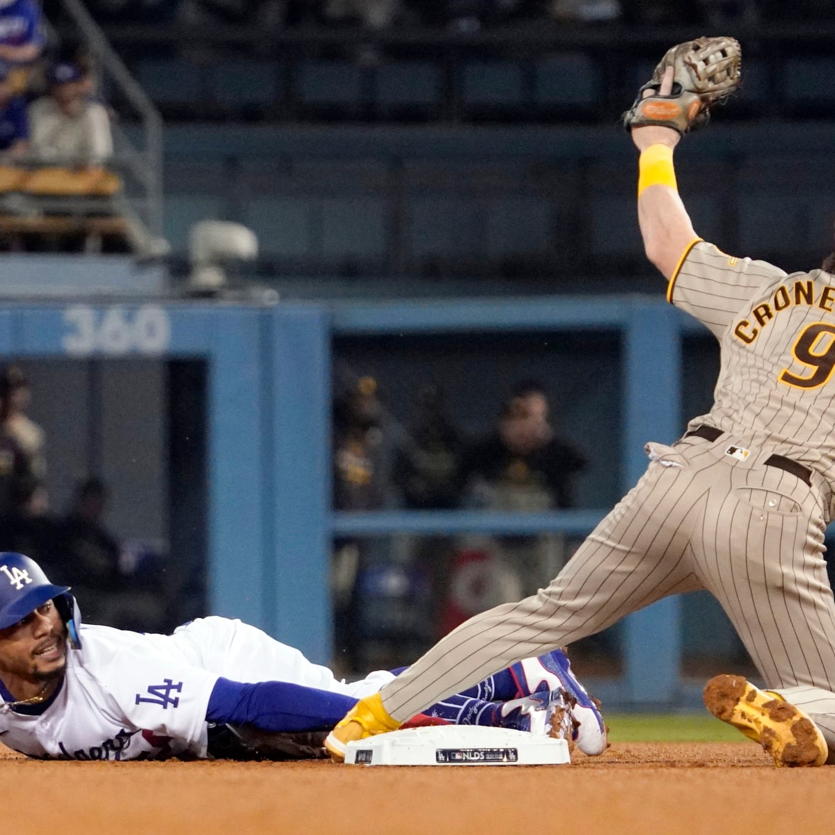 Padres vs. Dodgers game features most improbable caught stealing