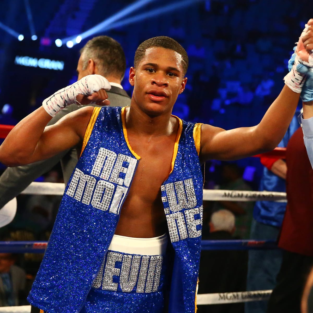Devin Haney sets example ahead of fight vs