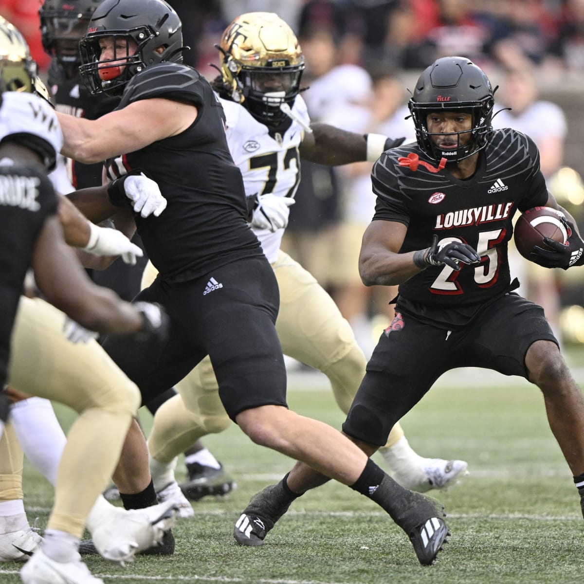 Louisville Football Slides Down Week Eight AP Top 25 Poll - Sports  Illustrated Louisville Cardinals News, Analysis and More