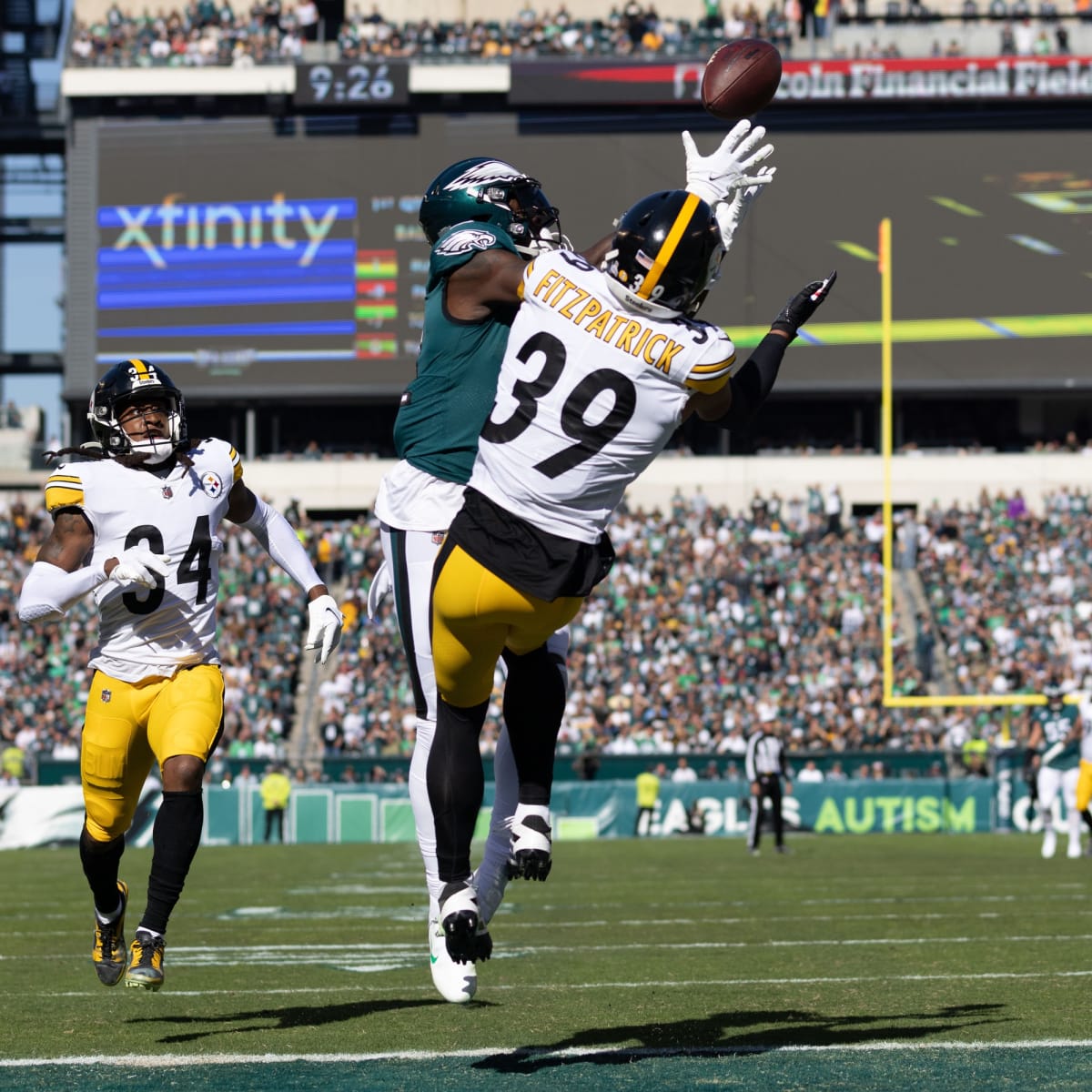Eagles strike first vs. Steelers with an A.J. Brown touchdown