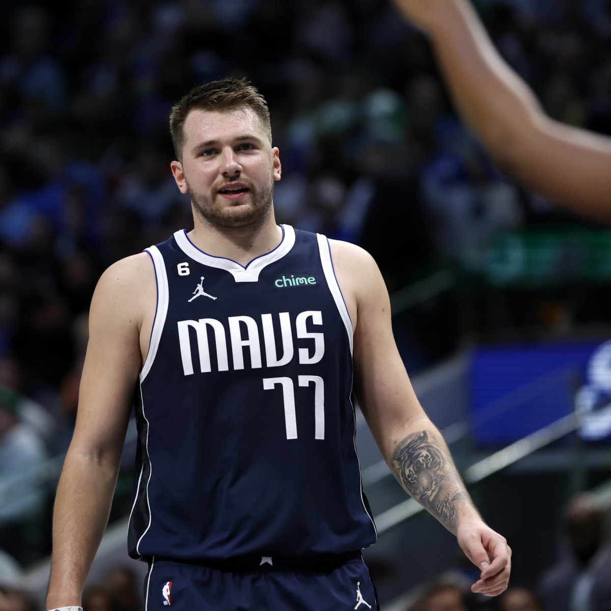 Though Raptors tried, Luka Doncic's early-season heroics for Mavericks  can't be corralled