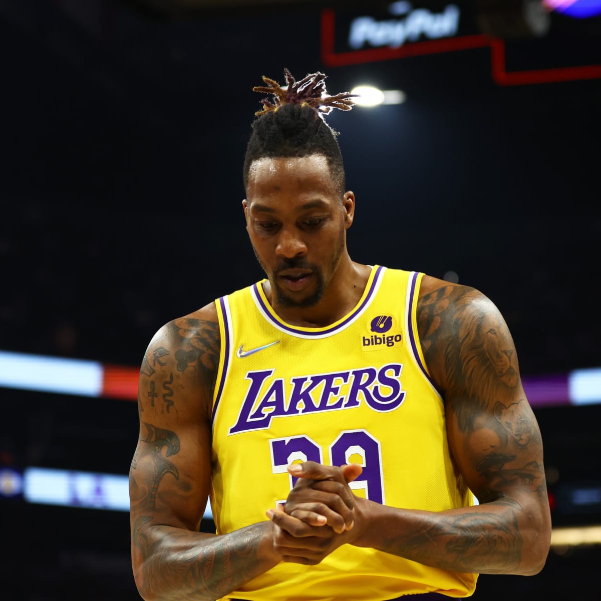 Former Lakers Center Dwight Howard Agrees to Contract with Taoyuan
