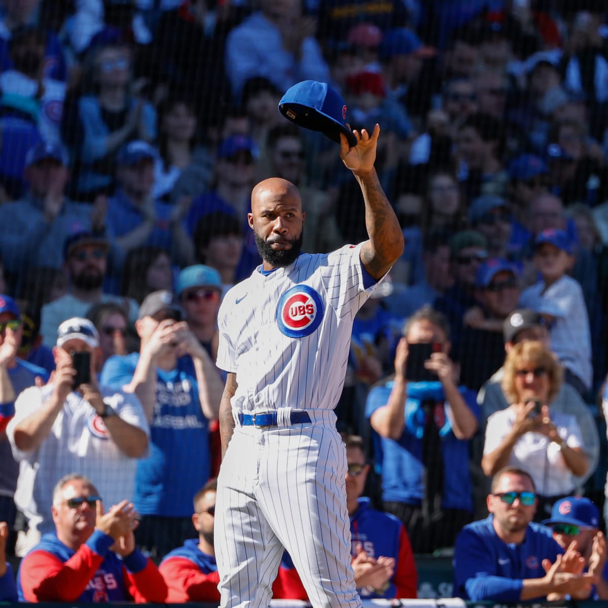 Jason Heyward works to change Chicago for the better National News