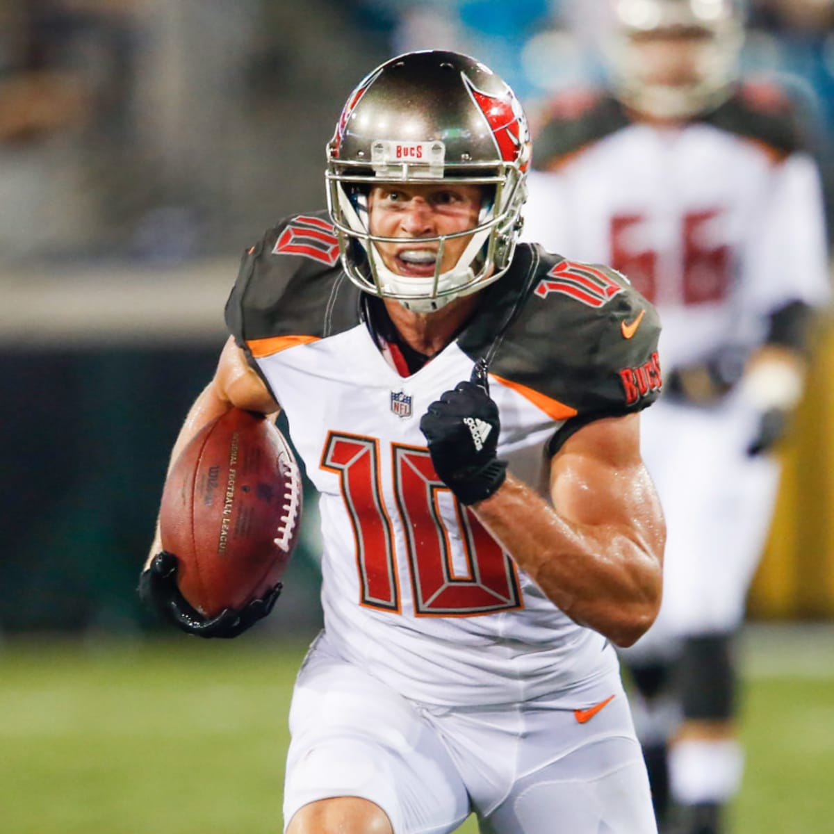 Former Buccaneers Wide Receiver Signs With Houston Texans - Tampa Bay  Buccaneers, BucsGameday
