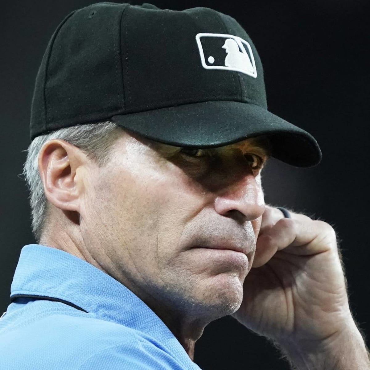 Umpire Angel Hernandez loses again in lawsuit vs MLB when appeals court  refuses to reinstate case – KGET 17