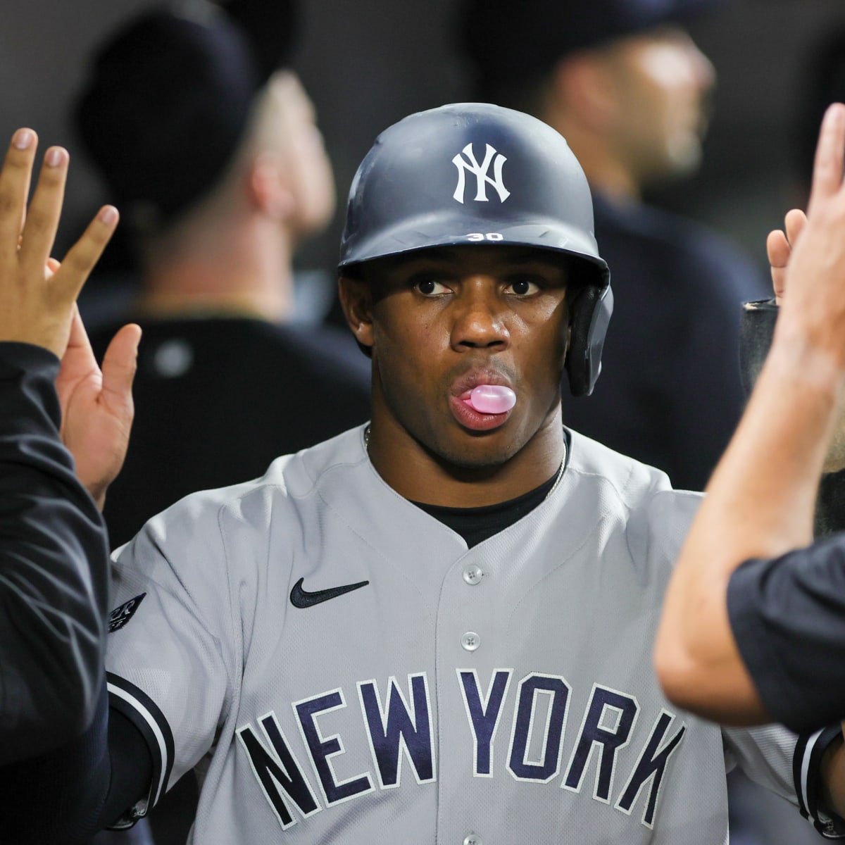 New York Yankees Veteran Outfielder Elects Free Agency