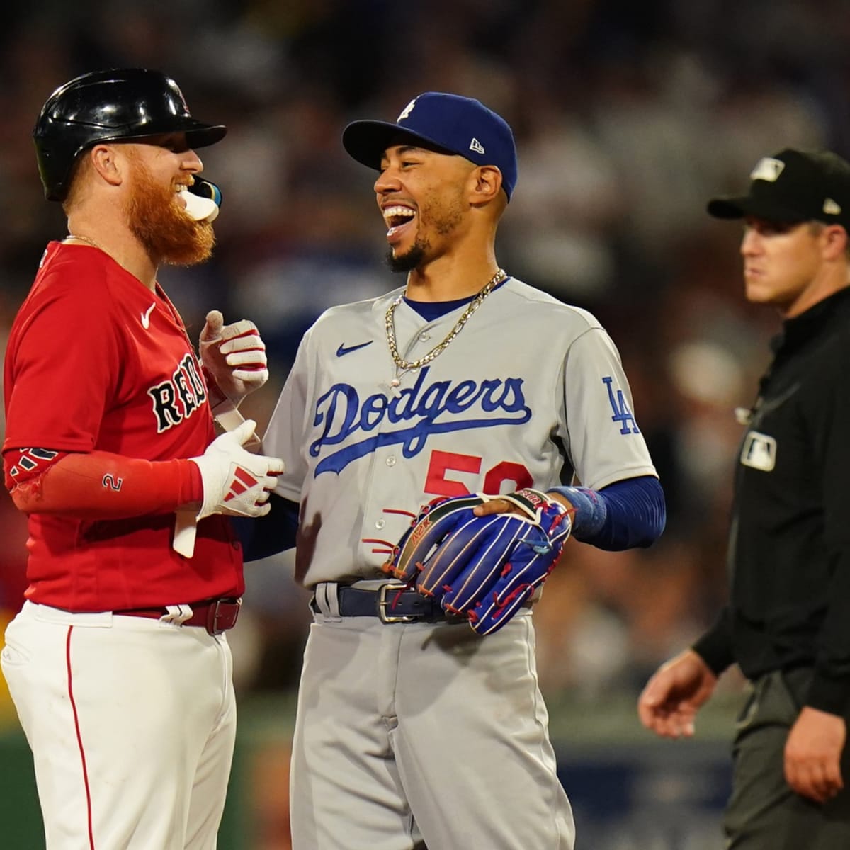 Justin Turner hits 3 of Dodgers' 8 doubles in rout of Bucs - The San Diego  Union-Tribune