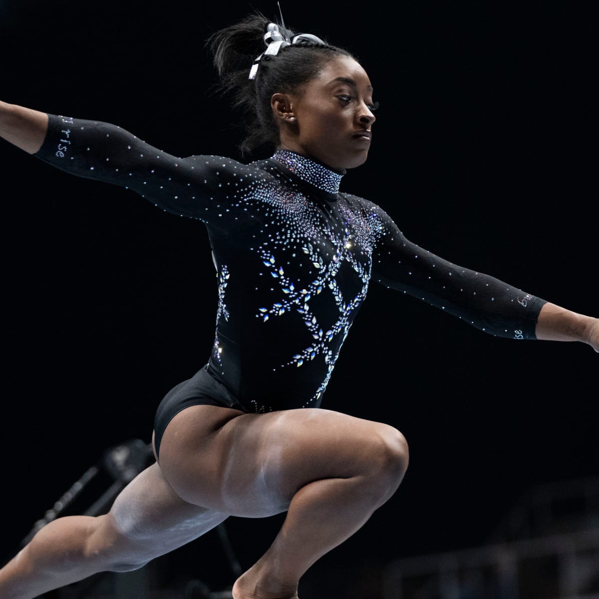 Simone Biles's comeback tour reaches historic heights at U.S.