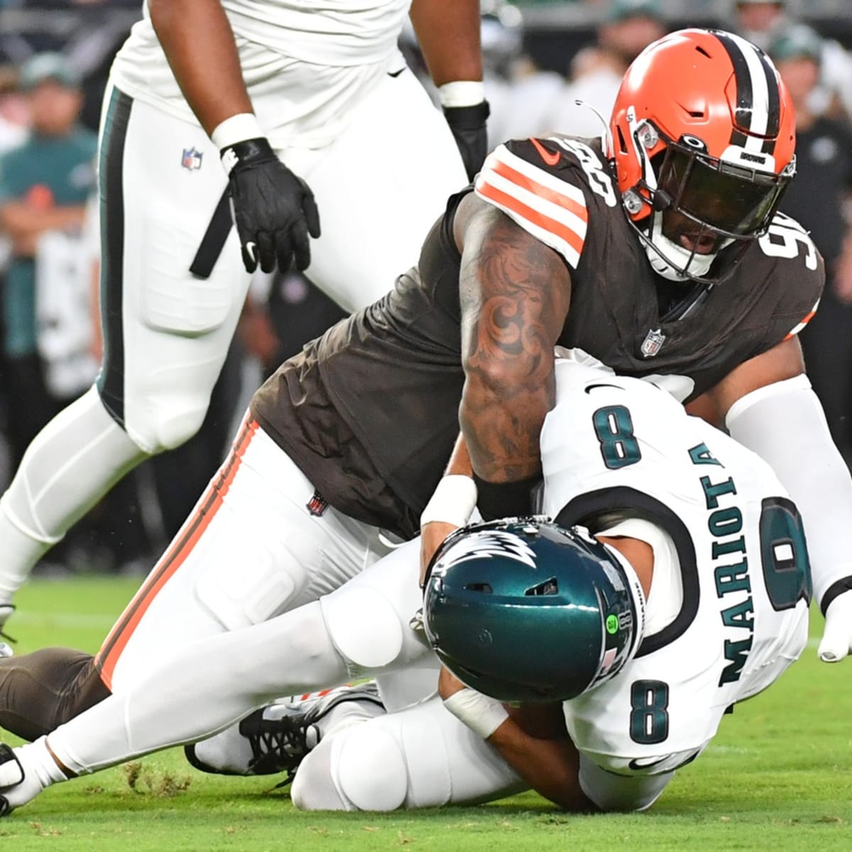 Cleveland Browns Re-Signing Michael Dunn, Maurice Hurst - Sports  Illustrated Cleveland Browns News, Analysis and More