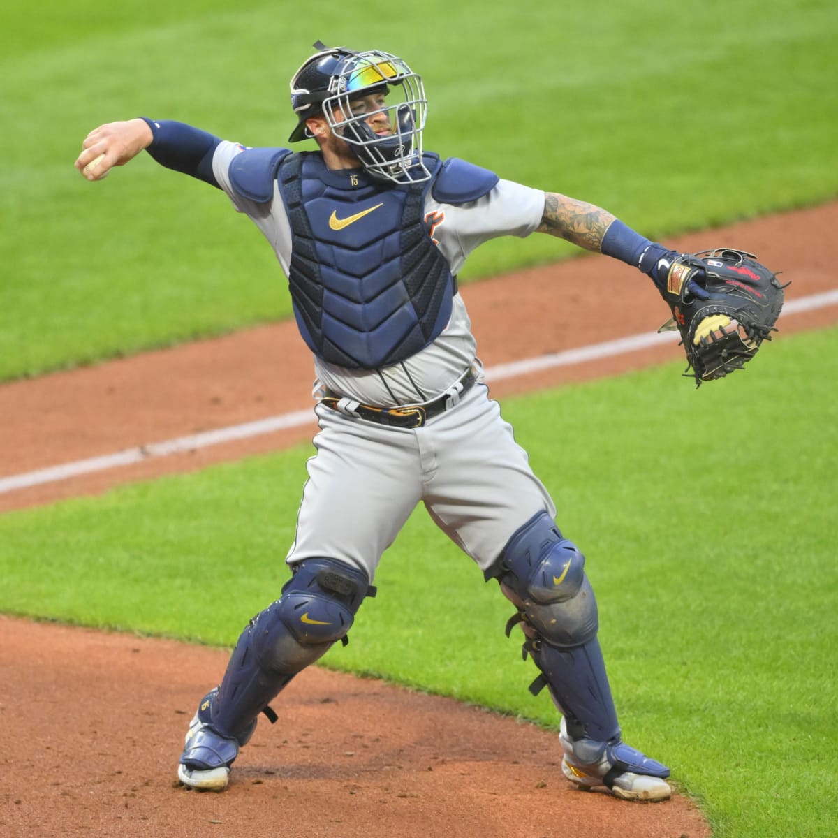 Dodgers News: LA Adds 2-Time Gold-Glove Catcher on Minor League Deal -  Inside the Dodgers