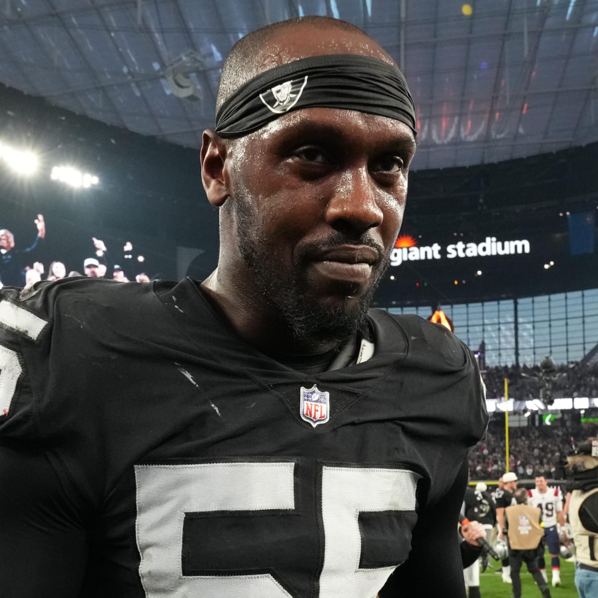 Raiders' Chandler Jones Unleashes Online Tirade After Being Locked Out of  Team Facility - Sports Illustrated