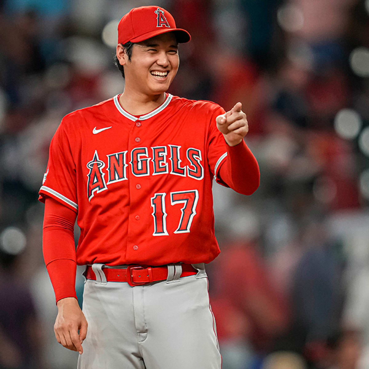 Angels Used Secret Shohei Ohtani Body Double for Team Picture