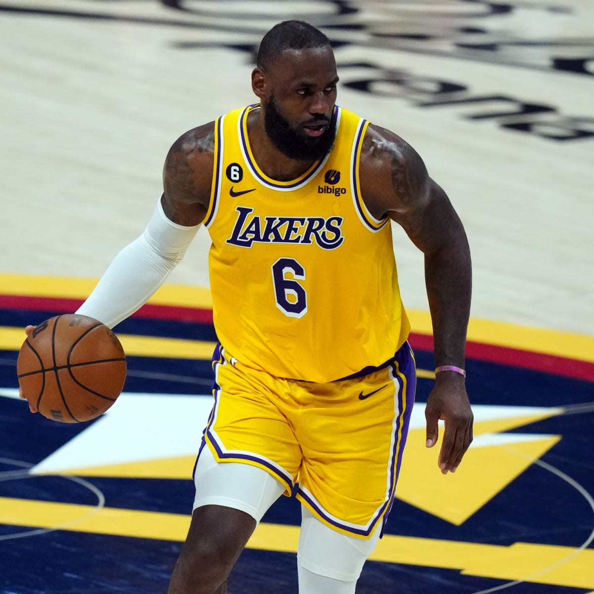 Lakers News: Fresh LA-Themed LeBron James Nikes Unveiled - All Lakers