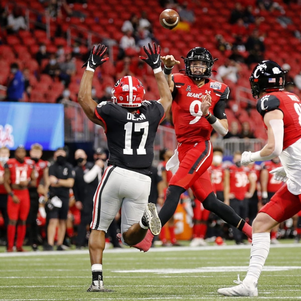 UGA Equipment Staff Offers More Hints That Georgia Will Wear Blackout  Jerseys Against UAB - Sports Illustrated Georgia Bulldogs News, Analysis  and More