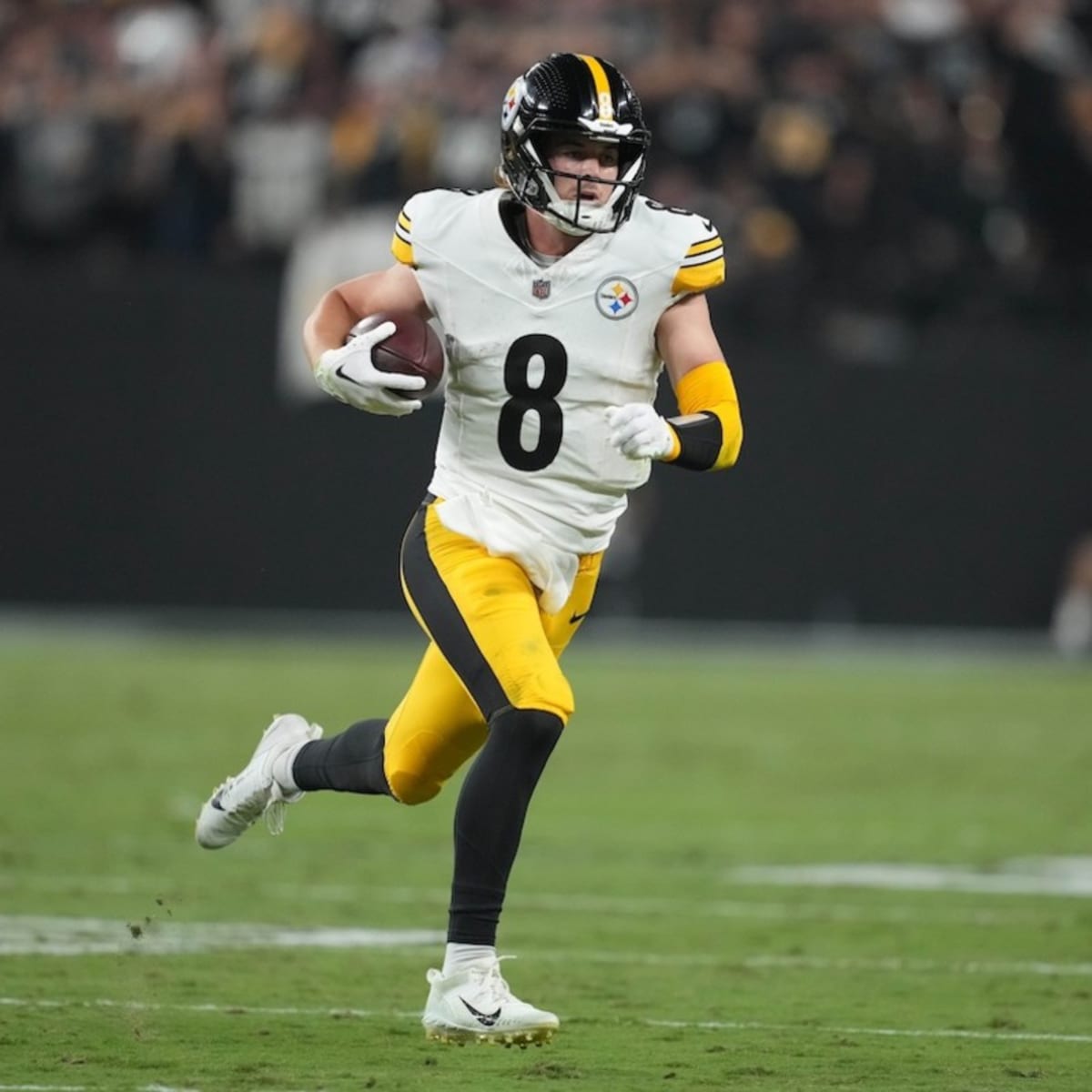 Pittsburgh Steelers Offense Comes Alive in Win Over Raiders - Sports  Illustrated Pittsburgh Steelers News, Analysis and More