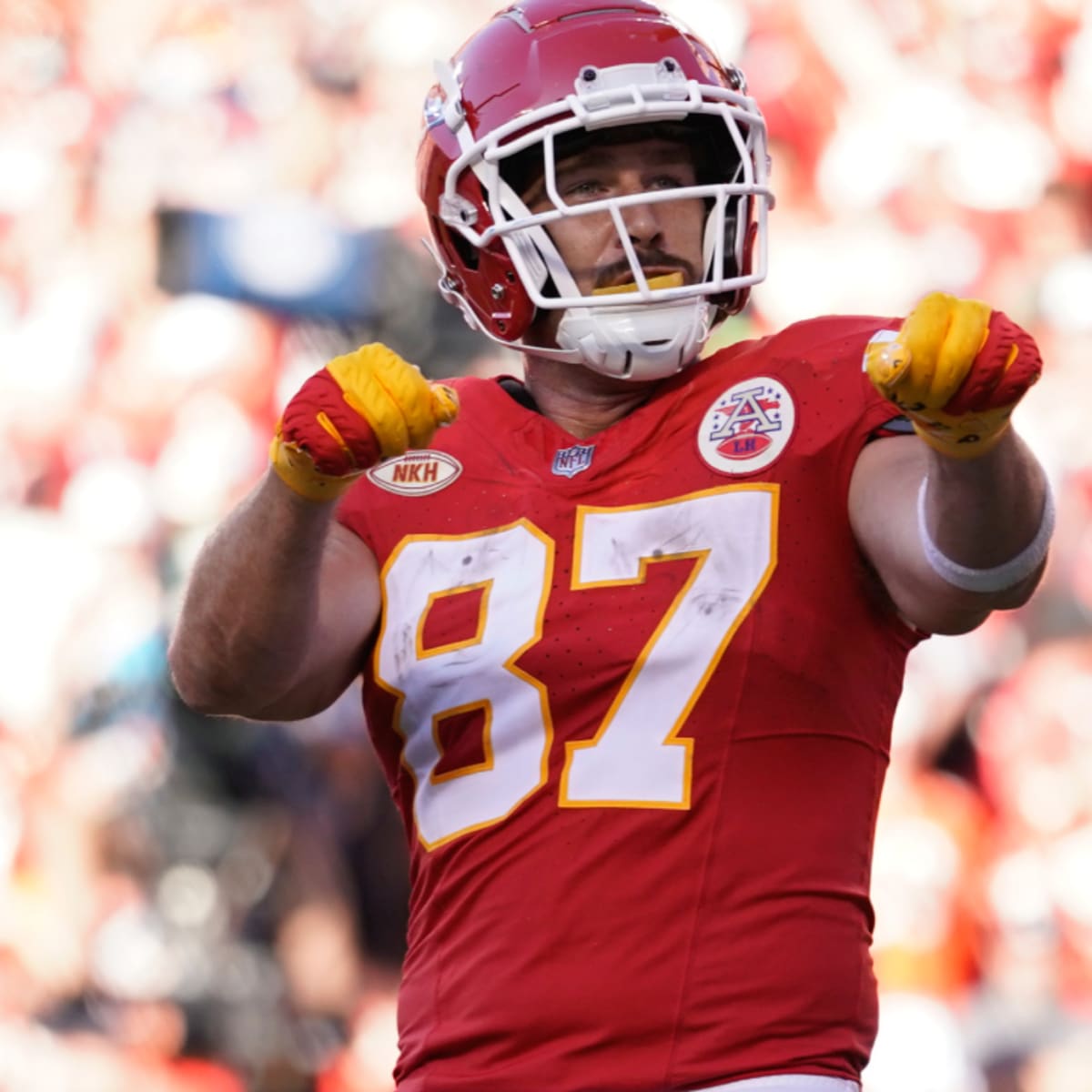 Travis Kelce's Jersey Sales Go Through the Roof After Taylor Swift Attends  Bears-Chiefs Game - Sports Illustrated