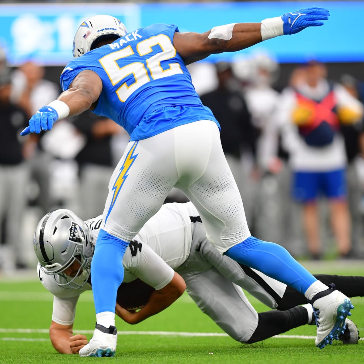 Chargers News: Khalil Mack Sacks Rookie Raiders QB 6 Times In Game 4 Win -  Sports Illustrated Los Angeles Chargers News, Analysis and More