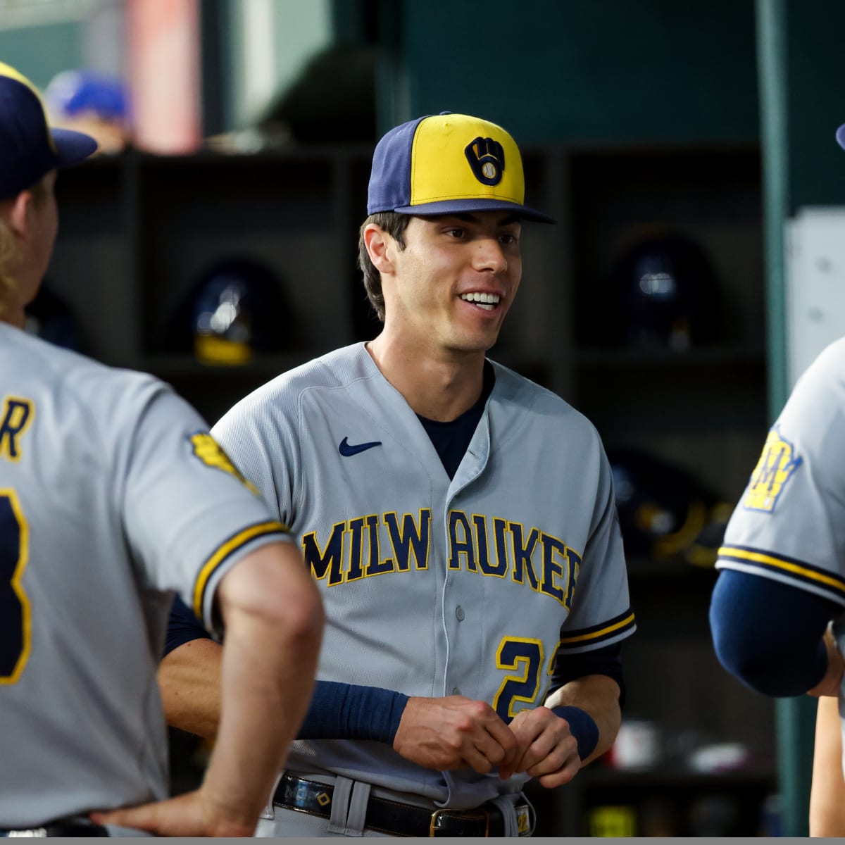 Milwaukee Brewers Announce Official Postseason Roster Ahead of NL