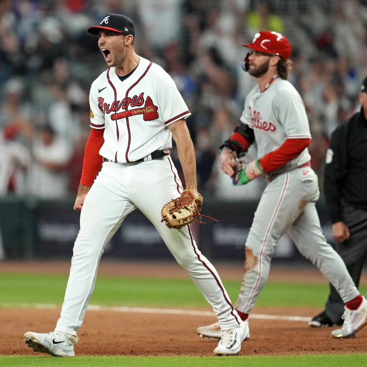 Atlanta Braves Use Historic Comeback to Even Up NLDS with Phillies