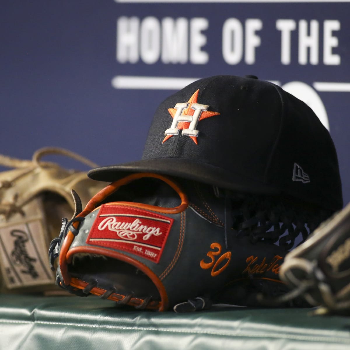 Houston Astros on X: This is our 10th season in the American League. We  play in our 6th ALCS on Wednesday. 🤯🤯🤯  / X