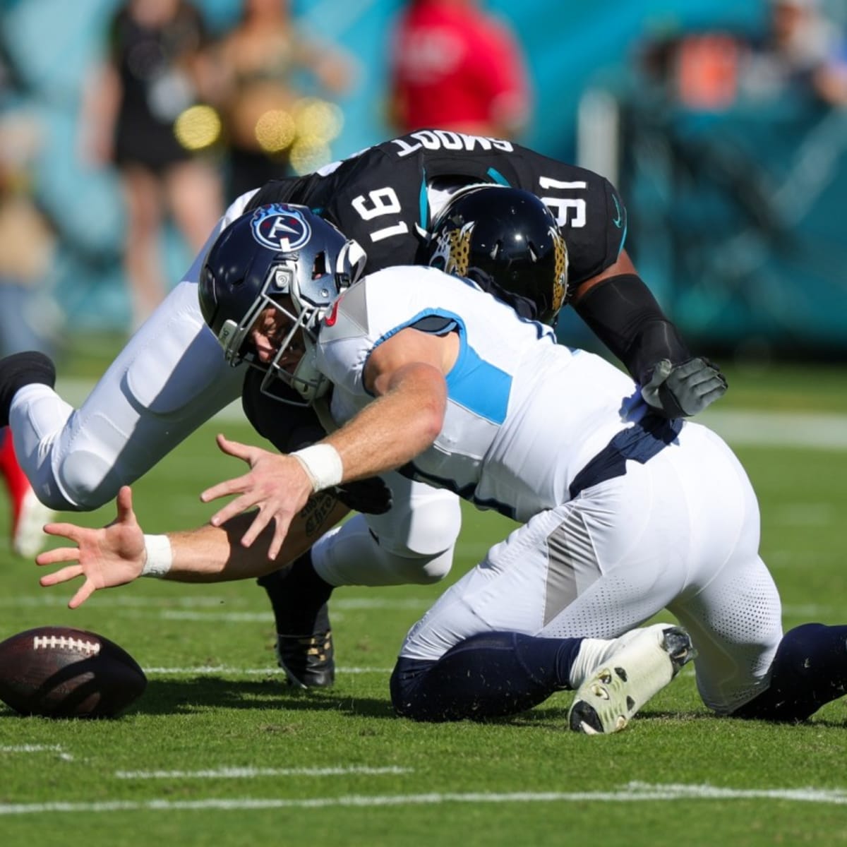 Tuesday Mailbag: Titans Fans React to Sunday's Loss vs the Jaguars