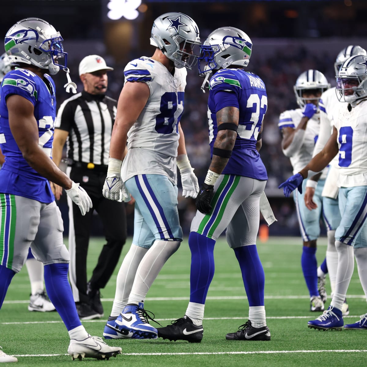 Dak Prescott throws for 3 TDs, Cowboys extend home win streak to 14 with  41-35 win over Seahawks