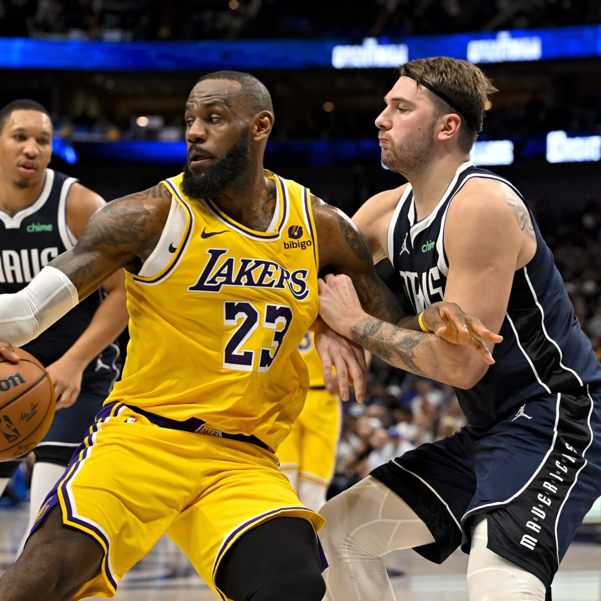 Dallas Mavericks NBA Championship result of superstar play, contributions from role players