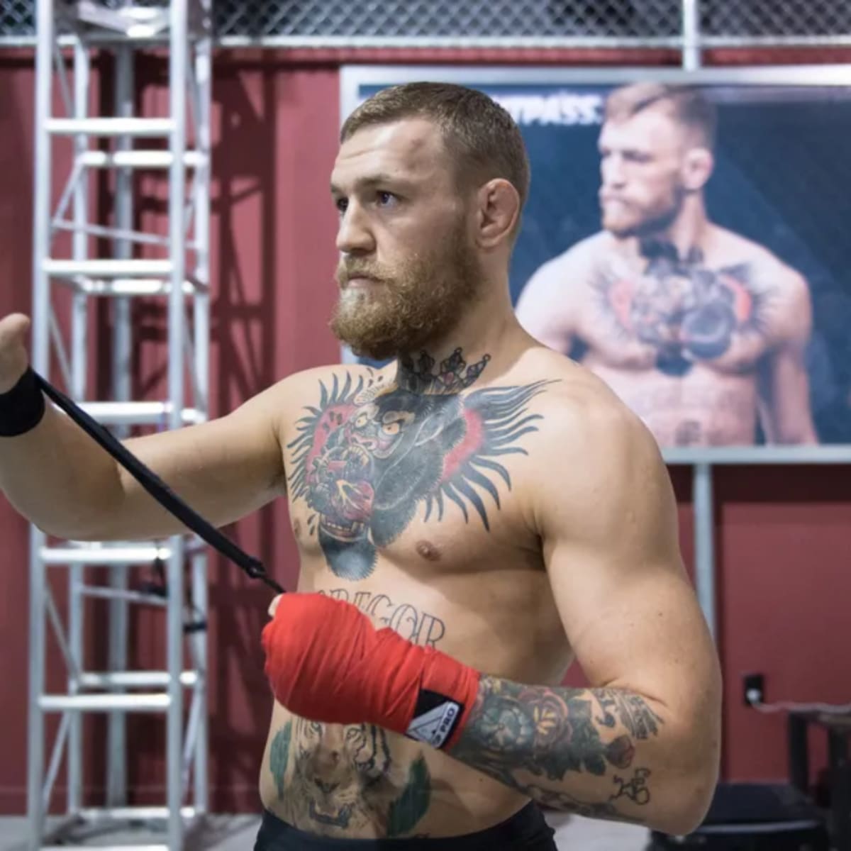 UFC Legend Wonders If Weight Change Will Plague Conor McGregor In Mammoth  Return - Sports Illustrated MMA News, Analysis and More