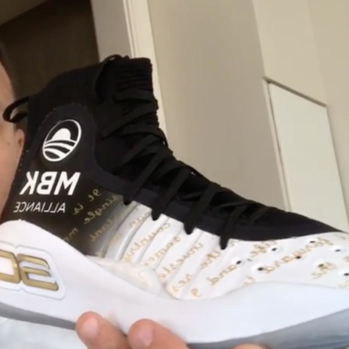 steph curry old man shoes