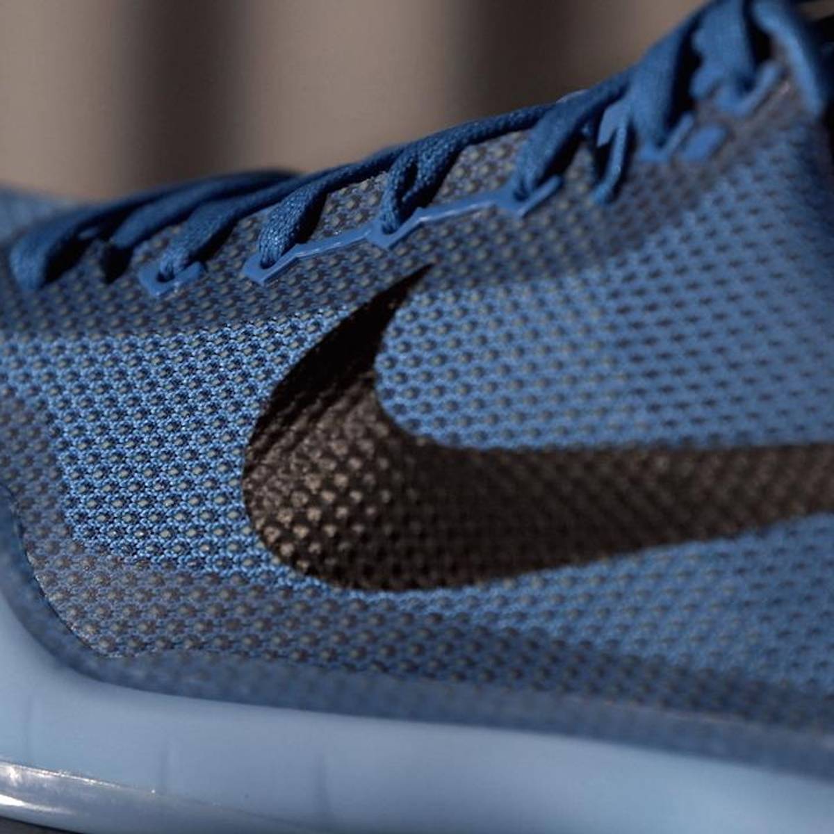 Nike signature sneaker 