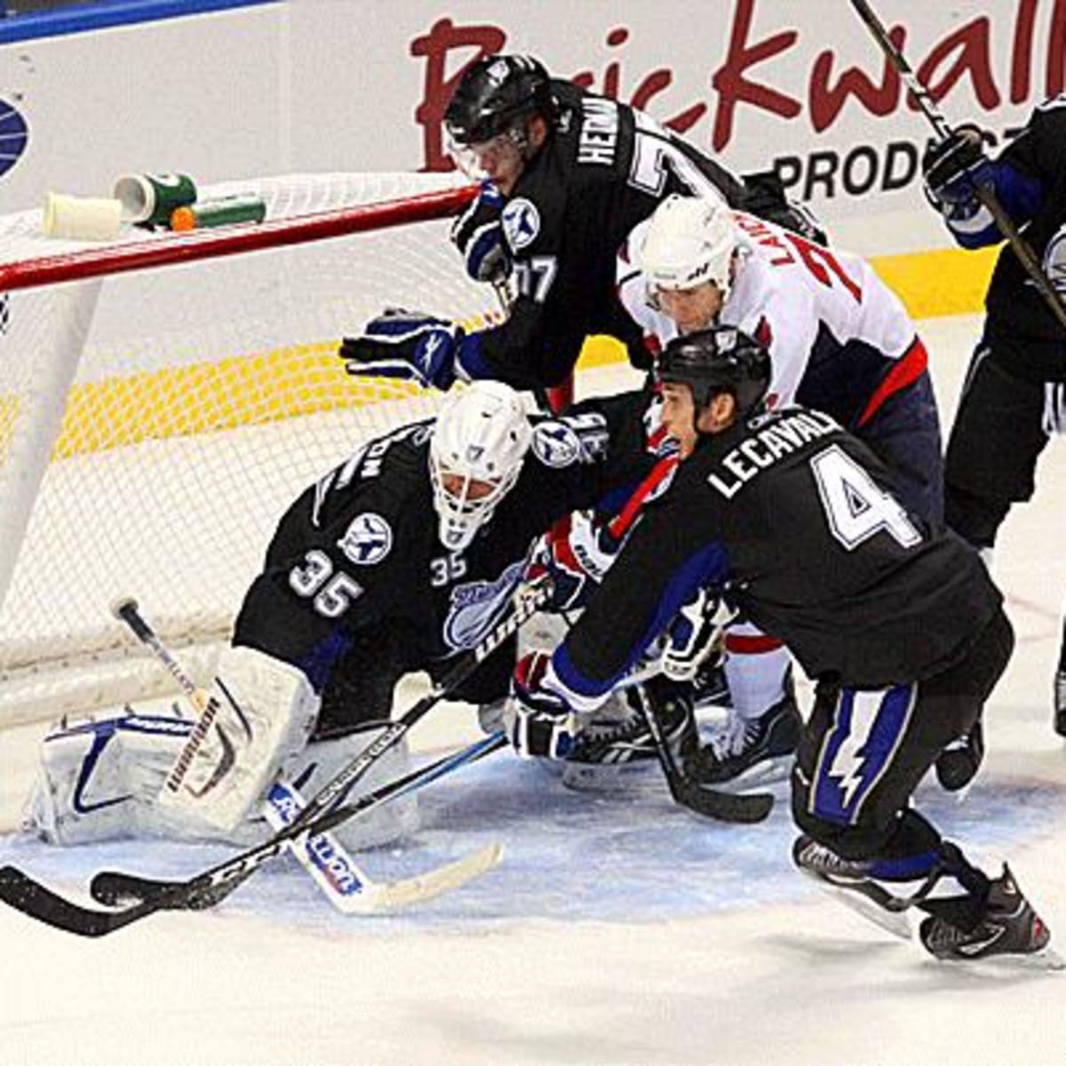 Chris Pronger's overtime goal gives Ducks 1-0 victory over Kings - The  Hockey News