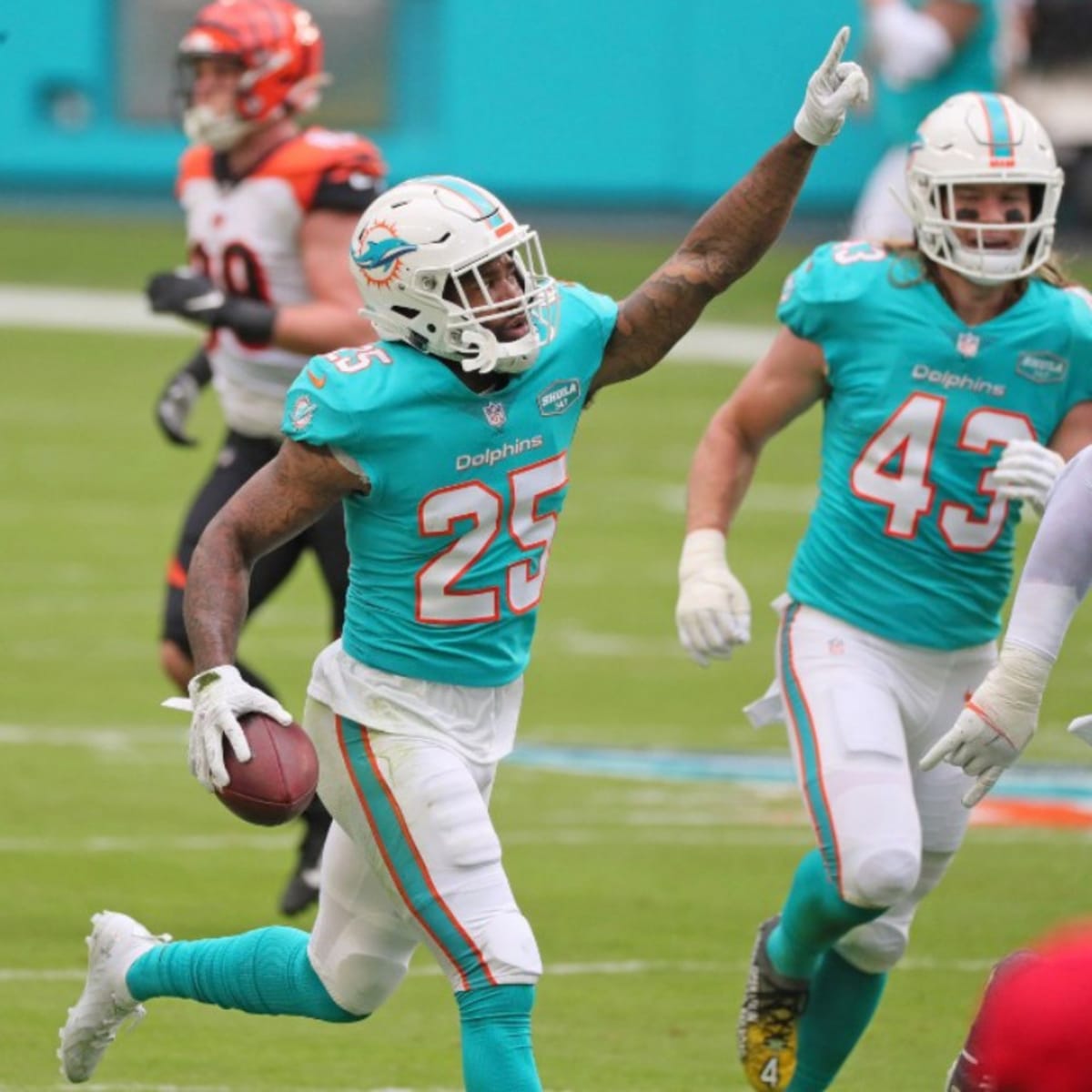 Dolphins 2020 Top 10: Top Perfomers - Sports Illustrated Miami Dolphins  News, Analysis and More